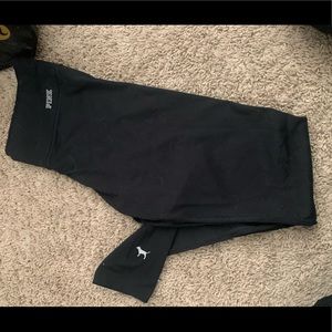 Black leggings I will get the hair off of it!!!